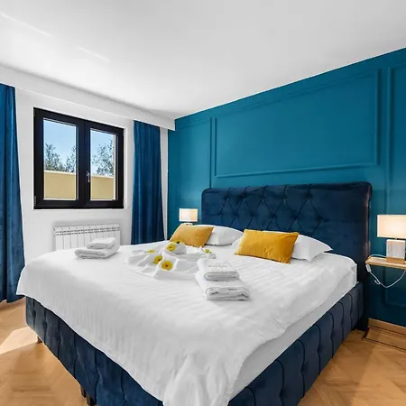 Villa Deluxe With Pool, Sauna, Jacuzzi & Playground Vodnjan